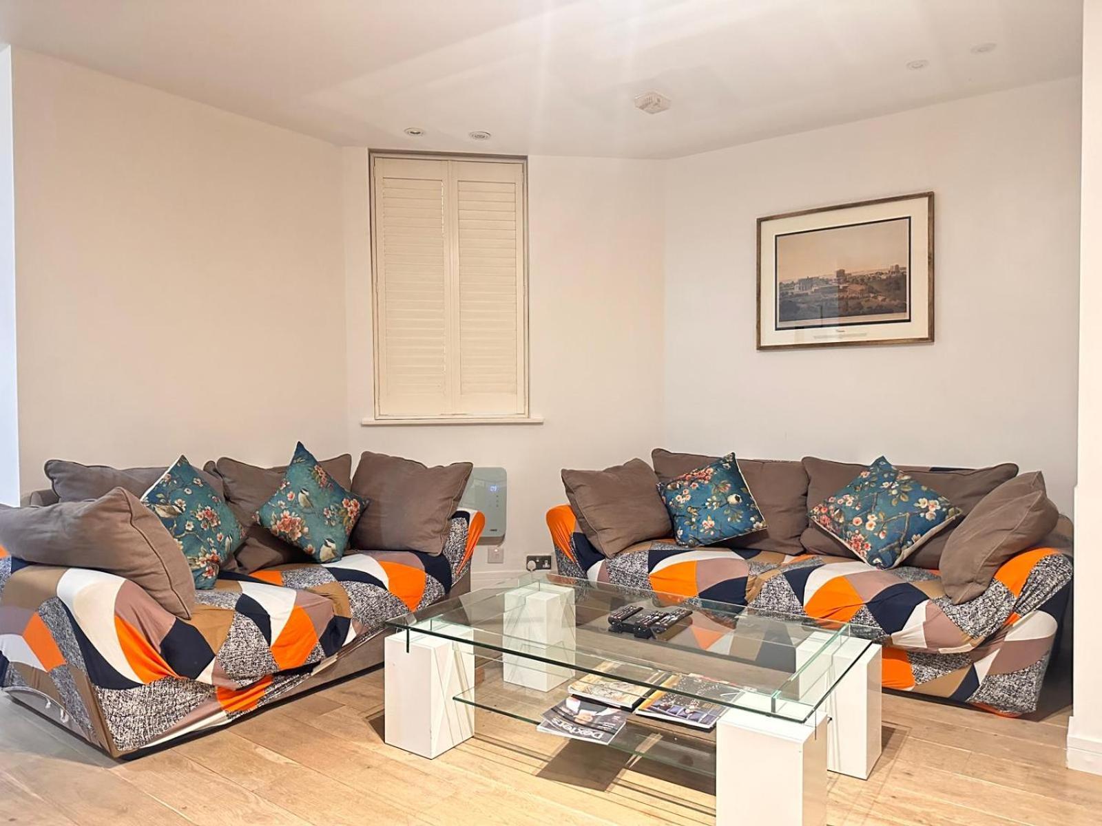 Spacious Central London Flat - 2Bhk المظهر الخارجي الصورة