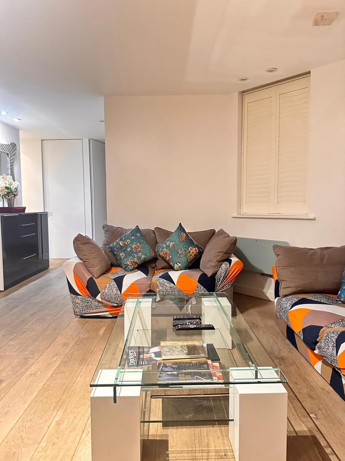 Spacious Central London Flat - 2Bhk المظهر الخارجي الصورة